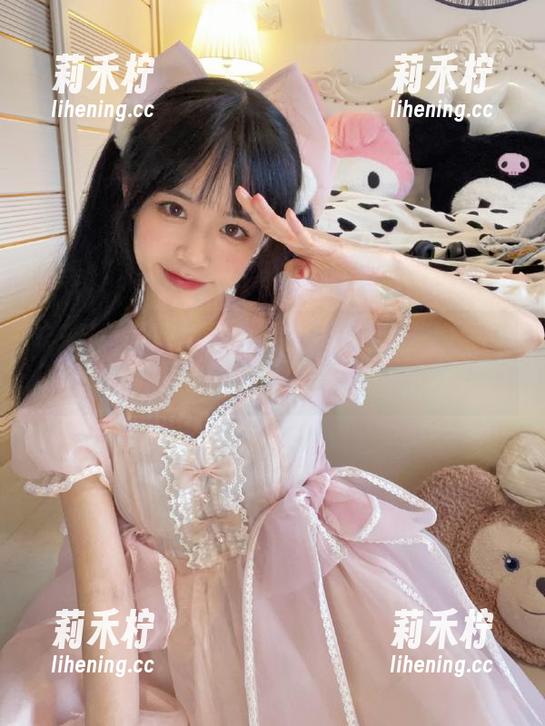 CANDY糖果画报-米璐 CANDY糖果画报 - 免费下载米璐的镂空艺术,图库让你领略多元风格魅力!.txt