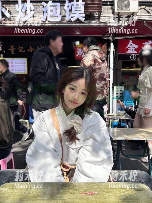 Feilin嗲囡囡-小Kaili小丁丁 Feilin嗲囡囡 - 小Kaili小丁丁携甜心写真,为你定制属于青春的浪漫和美丽捕捉,让回忆永恒.txt