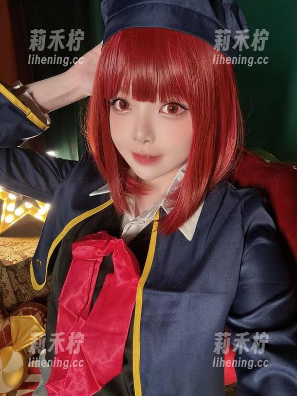 Hachi小芭 高清网袜写真:Hachi小芭在线分享她的优雅与个性.txt