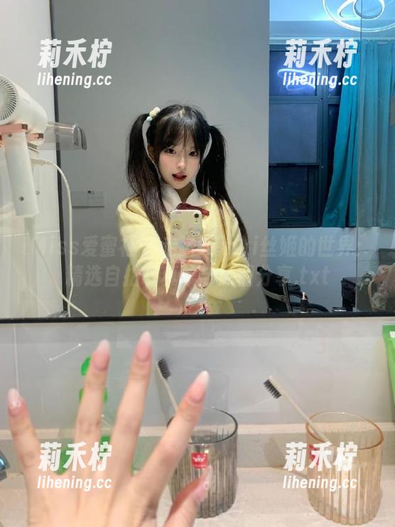 IMiss爱蜜社-Winki丝姬 IMiss爱蜜社 - 走进Winki丝姬的世界:精选自拍写真集与原图分享.txt
