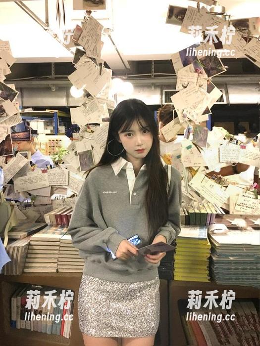 IMiss爱蜜社-酥小白 IMiss爱蜜社 - 每张照片尽显魅力,酥小白校园作品竟然成为我的自嘲资源库!.txt