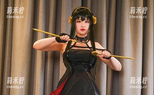 KaYa萱 走进KaYa萱的世界:高清图包带你感受MissKaYaBlondMaid的仙气与灵动之美!.txt