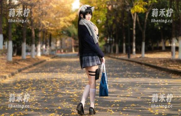 Kettoe 一起欣赏Kettoe在天台上的柔美,写真套图分享之旅!.txt