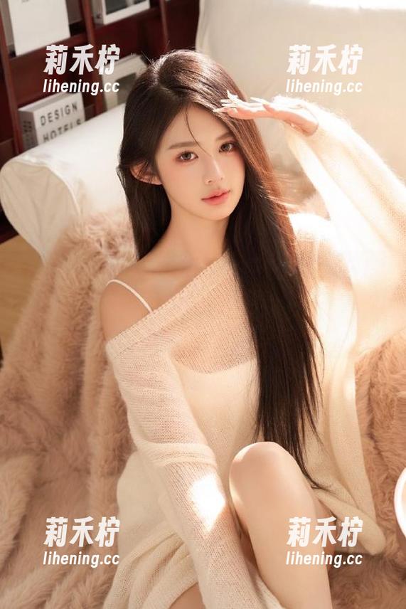 MiiTao蜜桃社-Mia米娅 MiiTao蜜桃社 - Mia米娅职业装私房写真的绝美展现,原图捕捉每一个细腻瞬间中的力量.txt