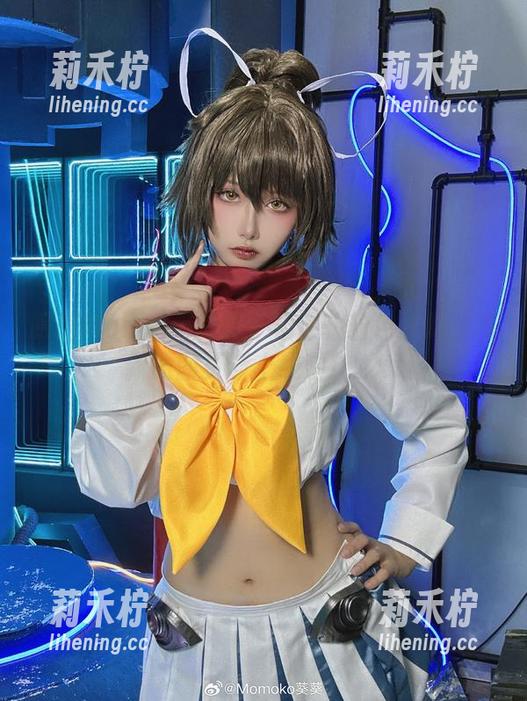Momoko葵葵 跟着Momoko葵葵一起体验粉色梦幻:最新原图更新上线啦!.txt