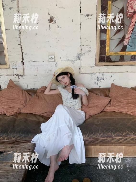 MyGirl美媛馆-于大乔 MyGirl美媛馆 - 探索于大乔红裙图集更新:她的每一张照片都讲述不一样的故事.txt