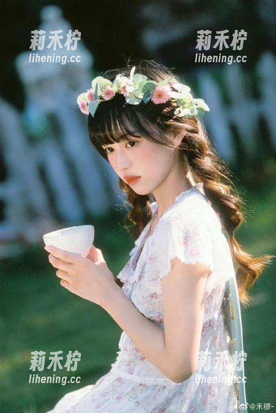 Pary摄影 - 小来女仆写真资源分享，笑声与美丽并存，你值得拥有！.txt