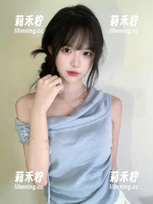 TouTiao头条女神-月音瞳 TouTiao头条女神 - 月音瞳最新JK写真原图,图集精彩瞬间不容错过.txt
