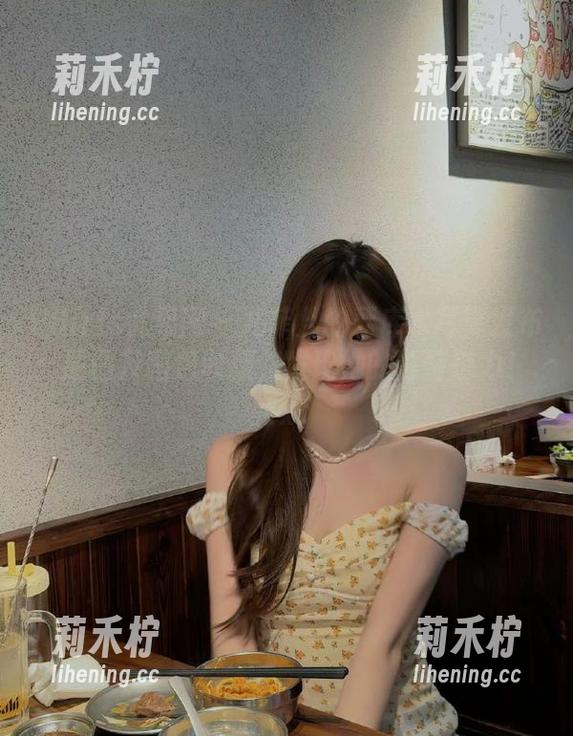 UGirls尤果网-尤菲儿 UGirls尤果网 - 尤菲儿的死库水写真发布:原图及图包收藏,发现她的独特魅力!.txt