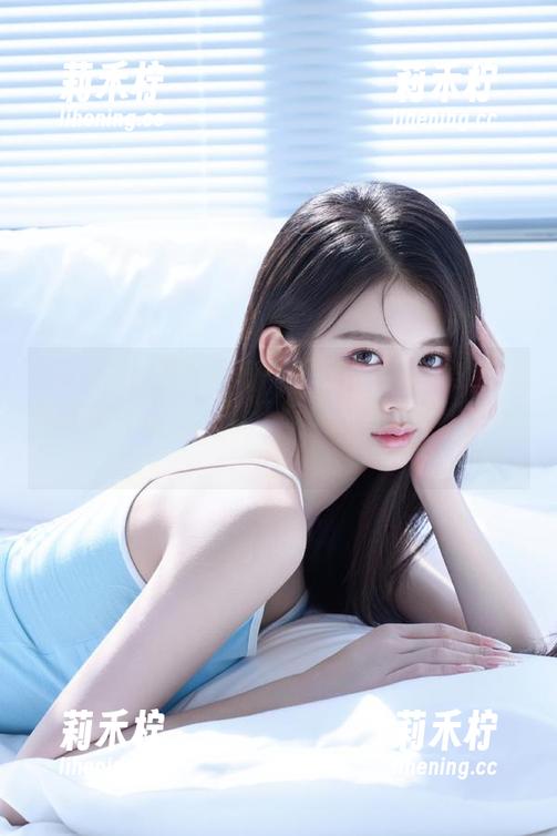 UGirls尤果网-李易童 UGirls尤果网 - 每一帧都是福利!李易童旗袍写真原图,揭开传统魅力的神秘面纱.txt