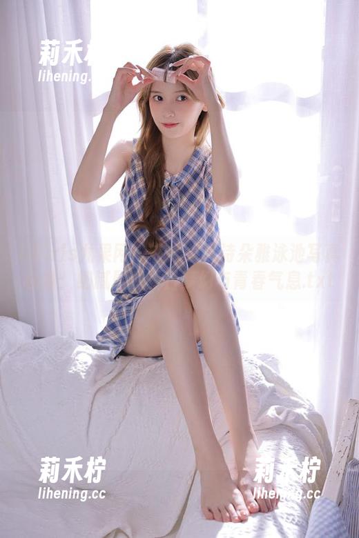 UGirls尤果网-诗朵雅 UGirls尤果网 - 在线发现诗朵雅泳池写真合集:细腻展现夏日梦幻与青春气息.txt