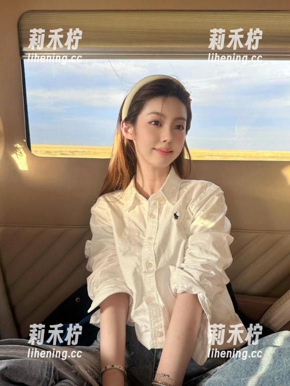 Xiuren秀人网-Egg尤妮丝 Xiuren秀人网 - 透过黑白镜头,发现Egg尤妮丝的高清套图背后的故事与灵魂!.txt
