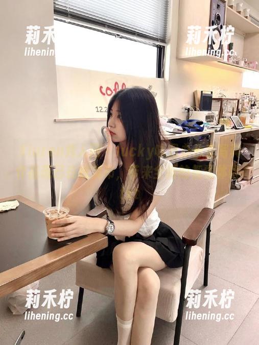 Xiuren秀人网-lucky咏丹 Xiuren秀人网 - lucky咏丹办公室写真作品现已在线发布,带来全新的视觉体验.txt