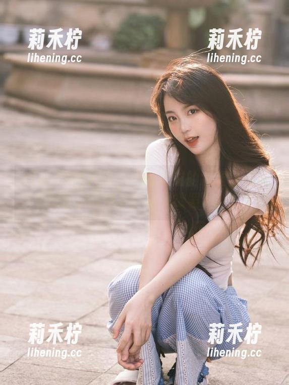 Xiuren秀人网-余虞酱 Xiuren秀人网 - 不可错过的余虞酱夏天高清原图,真实美貌让人欲罢不能!.txt