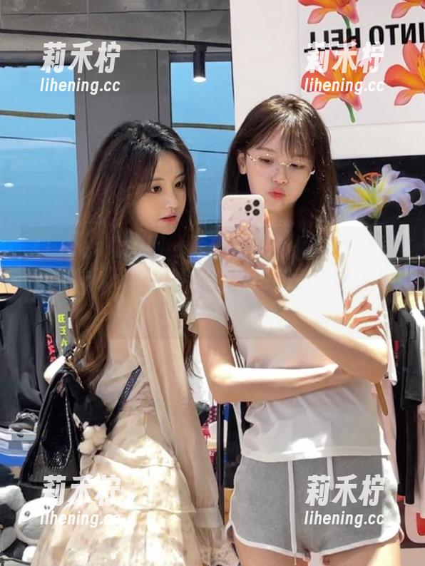 Xiuren秀人网-周慕汐fairy Xiuren秀人网 - 令人心动的周慕汐fairy睡衣精选写真集,展现她的迷人魅力与独特个性.txt
