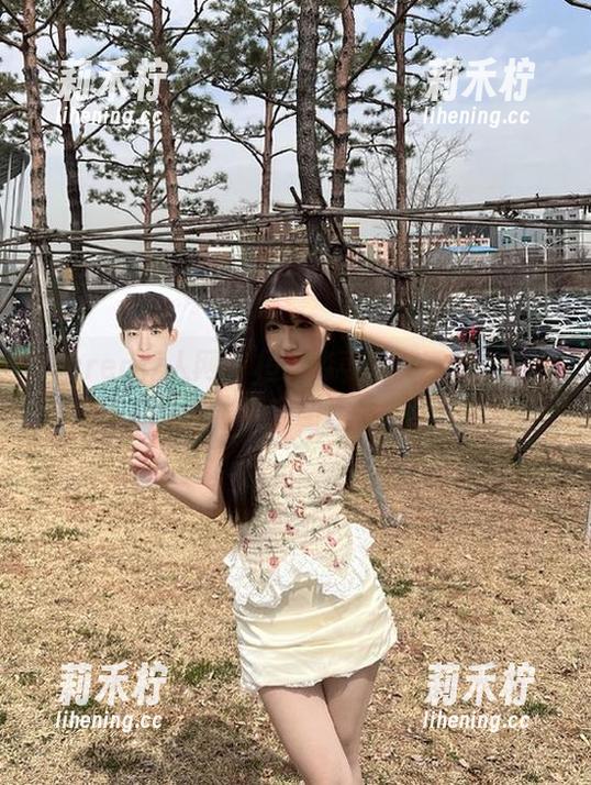 Xiuren秀人网-桓淼淼 Xiuren秀人网 - 桓淼淼可爱的瞬间:一组令人心动的写真套图作品分享!.txt