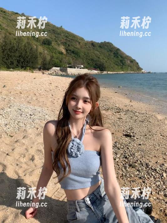 Xiuren秀人网-白微Sera Xiuren秀人网 - 更新!白微Sera终于上传了她的白裙套图,简直是“白到发光”的惊艳之作.txt