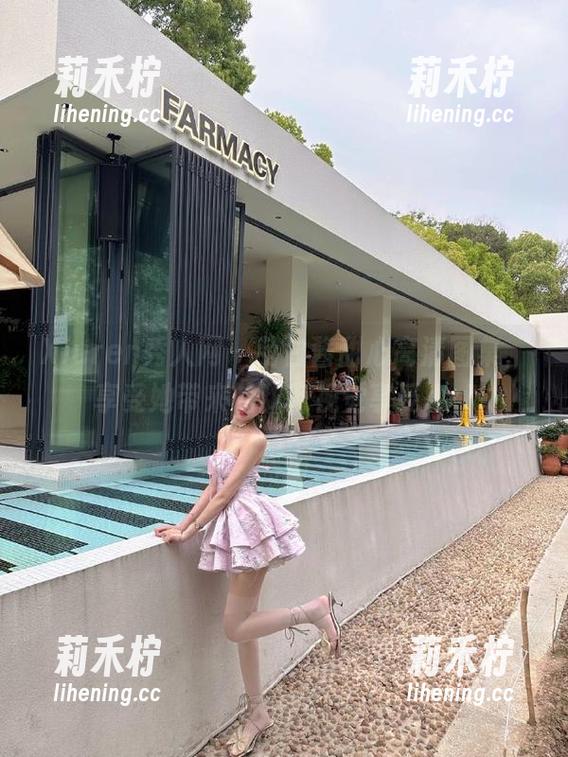 Xiuren秀人网-萌白酱 Xiuren秀人网 - 萌白酱甜心高清图集,享受她带来的甜蜜视觉享受.txt