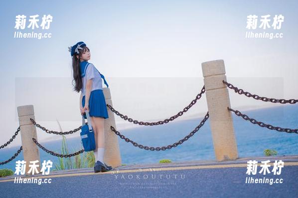 Yiko湿润兔 Yiko湿润兔的鸳鸯戏写真美图合集,快来感受爱情的浪漫与活力!.txt