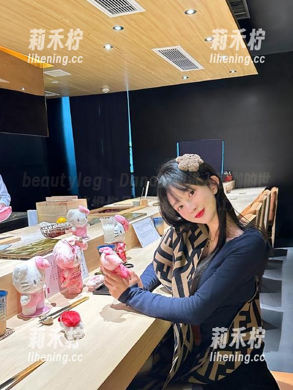 beautyleg-Dana beautyleg - Dana邀你进入瑜伽的世界,这组作品图包颇具魔力.txt