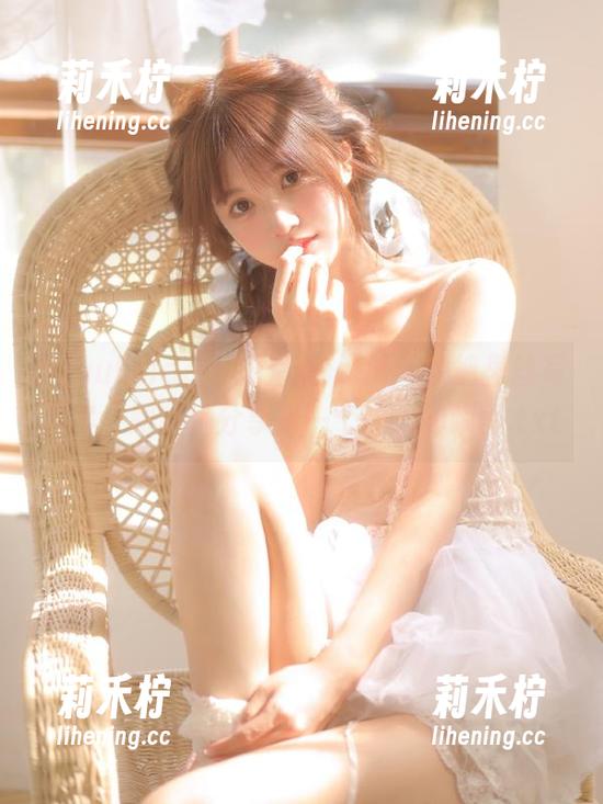 beautyleg-Queenie beautyleg - 探索Queenie的裤里丝写真集,跟随她分享每一个动人的瞬间.txt