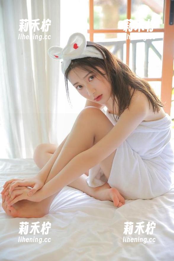 beautyleg - 发现简晓育御姐的独特魅力，精彩原图和图包任你选！.txt