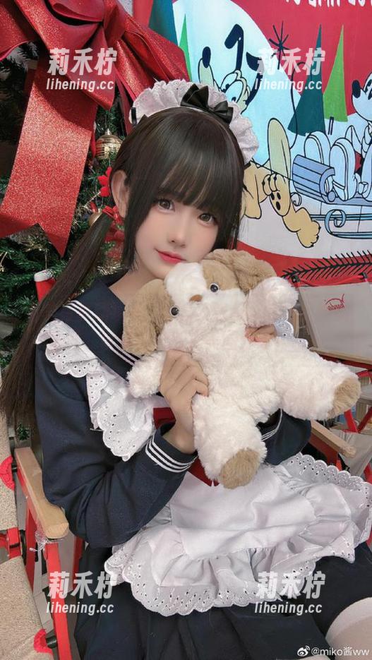 miko酱ww 绝美写真新境界:miko酱ww的风纪委员壁纸,带来视觉盛宴美图分享!.txt