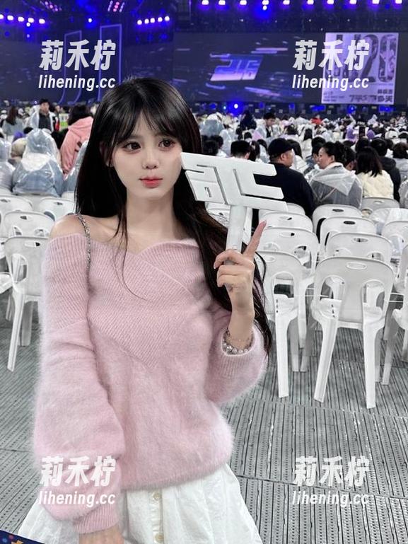けん研 发现けん研的魅力:观看Fantia-2023年合集里的动人图片.txt