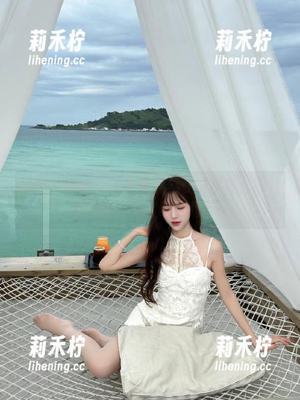 丽柜-甜甜 丽柜 - 甜甜妹妹高清写真在线发布,探索她的甜美与灵动瞬间.txt