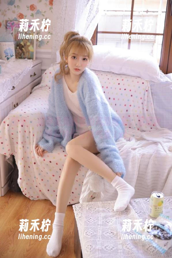 丽柜-美美 丽柜 - 追寻美美泳装的高清图集:展现独特风格与时尚气息.txt