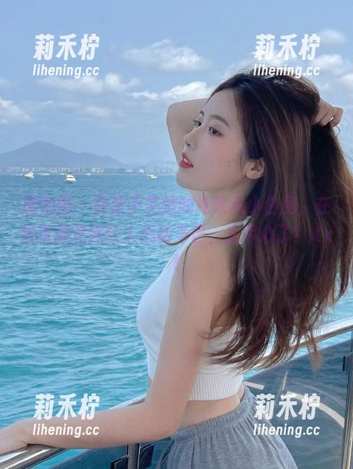于芷晴 微密圈 - 探索于芷晴的纯欲风小白兔,在线资源竟然让人心动不已,太亏心了!.txt
