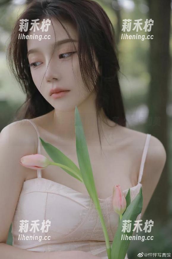 今汐 今汐的礼服秀:这组图片分享,笑点和美丽双保险!.txt