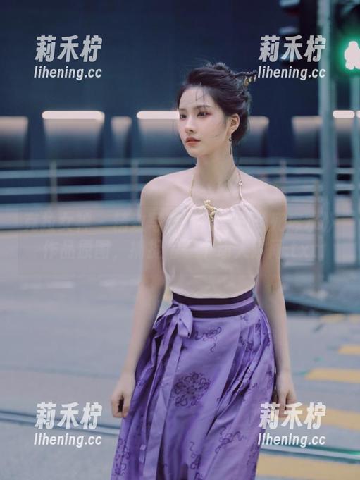 克拉女神-凌雪 克拉女神 - 精致写真:凌雪的《死库水》作品原图,捕捉每一个动人瞬间.txt