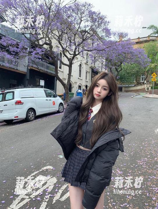 克拉女神-盈盈 克拉女神 - 套图新玩法:无圣光下的盈盈修女,优雅与性感并存.txt