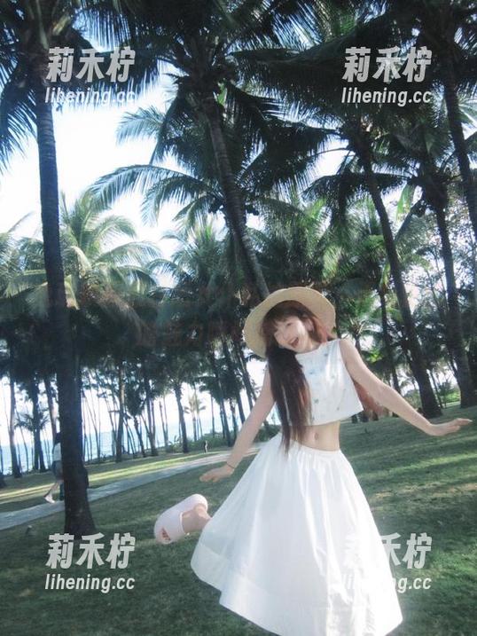 兔玩映画 兔玩映画黑白短女仆私拍原图,无与伦比的魅力瞬间捕捉.txt