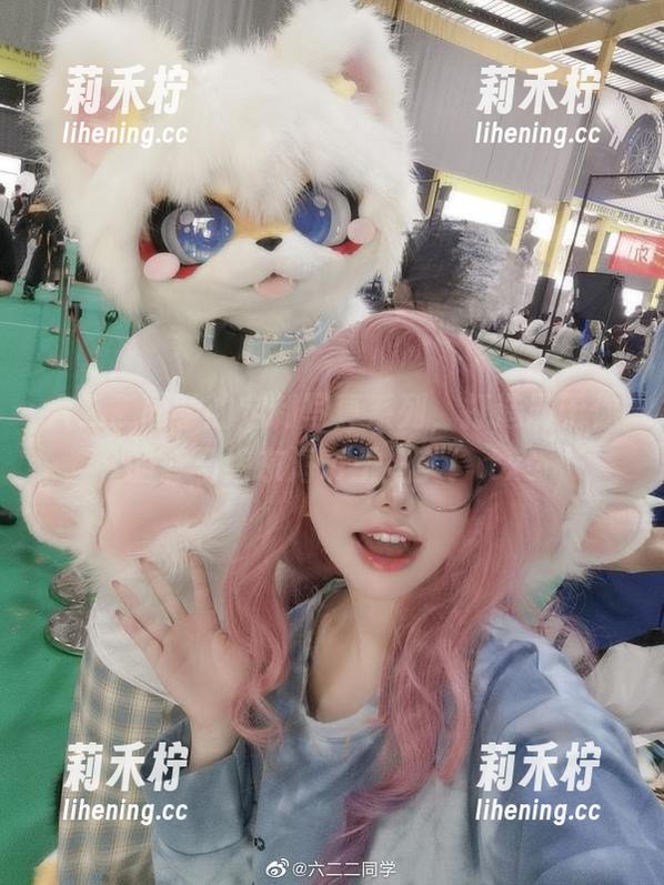 六二二同学 六二二同学的定制写真系列,打造属于你的赛马娘东海帝王之美!.txt
