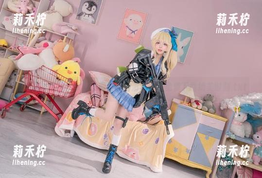六二二同学 和服韵味尽显:六二二同学的高清写真,免费下载绝美时刻.txt