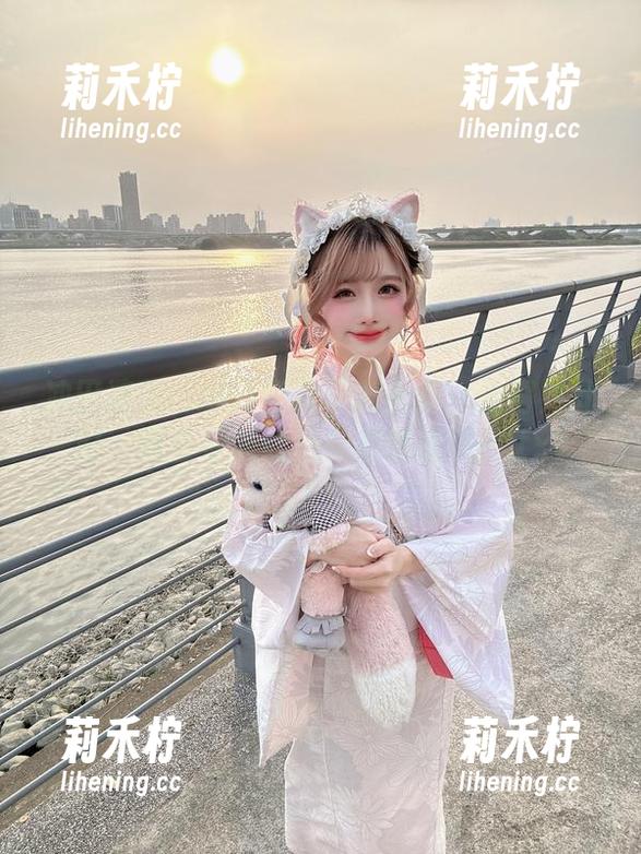 冲田凛花rinka 冲田凛花rinka红裙写真合集:拍得如此好,简直可以让仙女都脸红哦!.txt