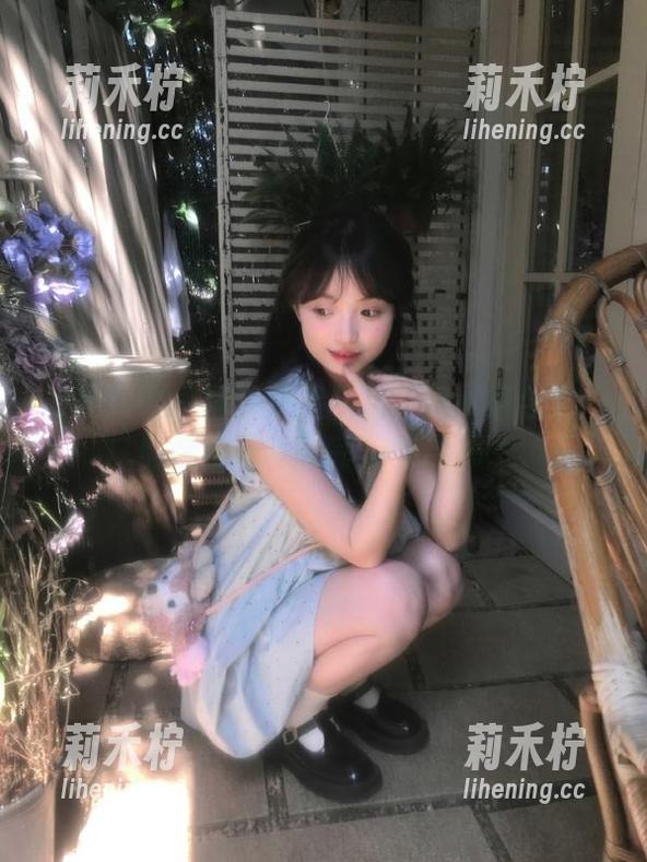 初夏女神-安妮 初夏女神 - 精选安妮私拍民国小姐合集:韵味与风情的完美结合.txt