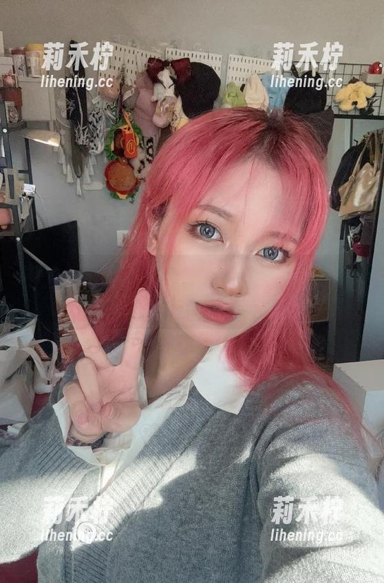 奇行家狗崽 奇行家狗崽黑白无相精美写真合集资源,尽情体验视觉的深邃.txt