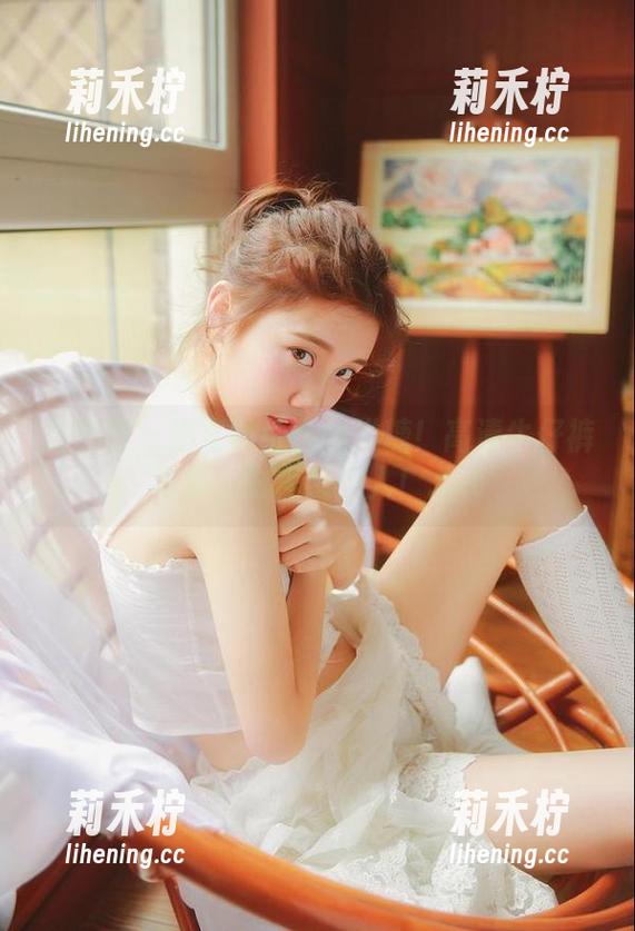 奶宝妹纸 微密圈 - 奶宝妹纸在线发糖!高清牛仔裤写真,时尚又撩人!.txt