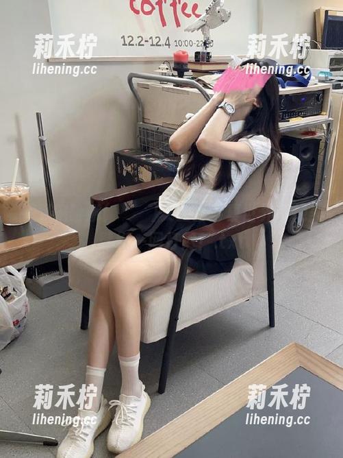 揭秘宋哈娜(송하나)女王的写真世界，绝美壁纸一网打尽！.txt