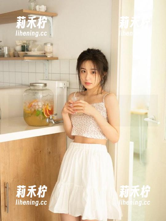 小优优子 微密圈 - 小优优子的性感高清睡衣写真,展现出独特的魅力与风格.txt