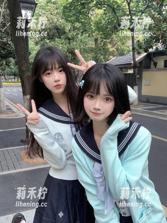 尤果网-K8傲娇萌萌 尤果网 - 眼镜下的K8傲娇萌萌:一组特别的套图分享带你领略她的独特魅力.txt