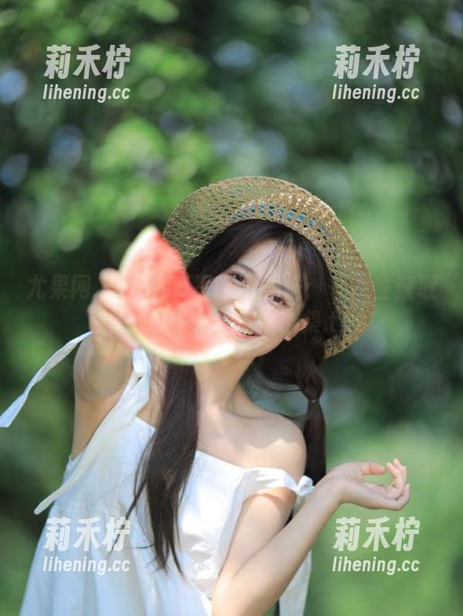 尤果网-叶希 尤果网 - 叶希JK写真大放送:一次性获取网盘中的全部美丽合集.txt
