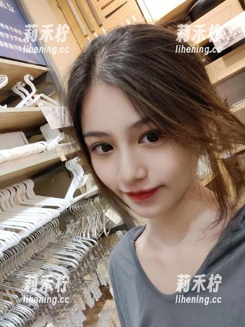 尤果网-朱赢 尤果网 - 探索朱赢的白衬衫写真集:精选瞬间中折射出的迷人气息.txt