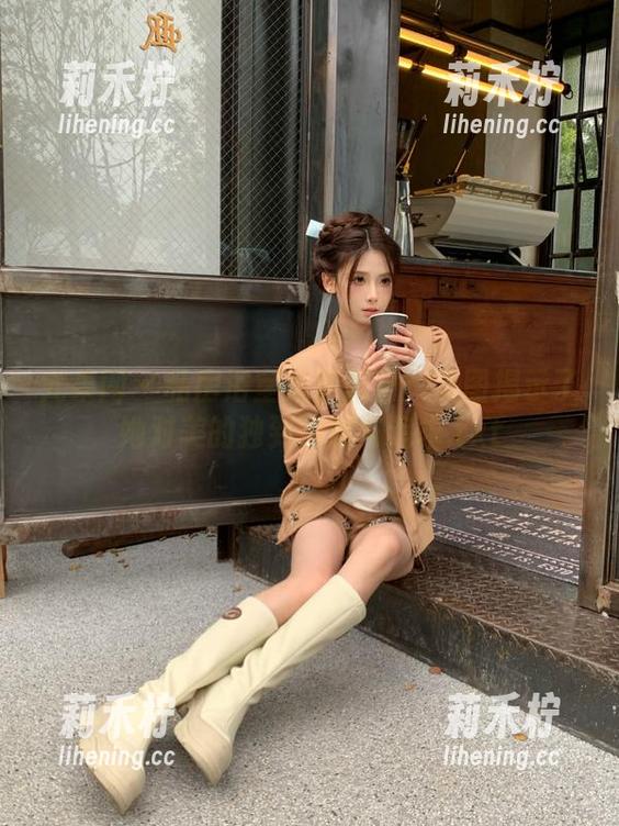 尤果网-李思宁 尤果网 - 私房浴室之李思宁:美图揭示了她对美的独到理解与追求.txt