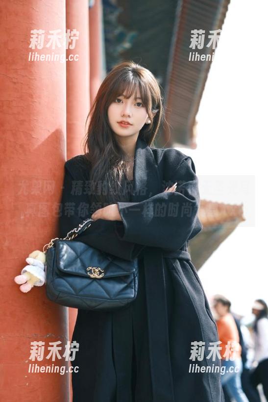 尤果网-沈诺馨 尤果网 - 精致豹纹风格,沈诺馨无圣光写真图包带你领略不一样的时尚气息.txt