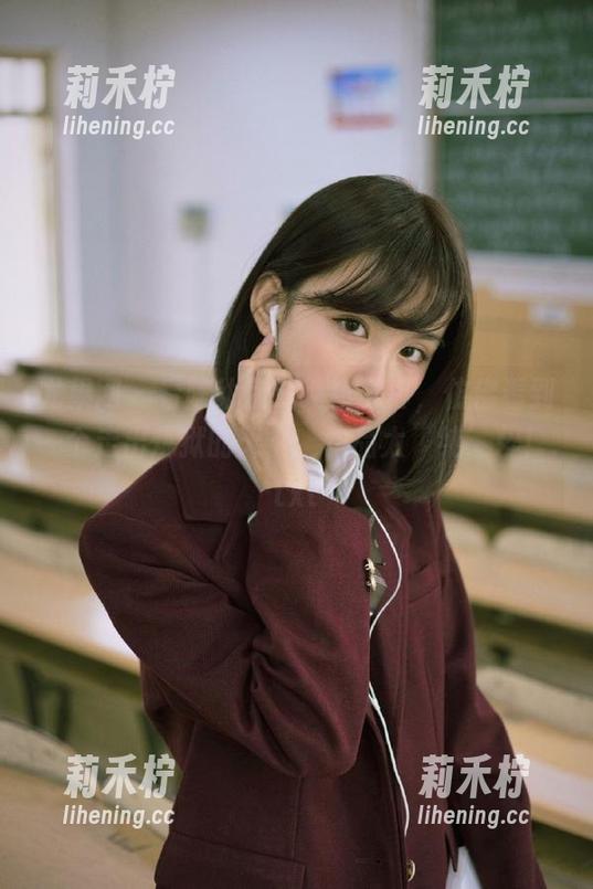 尤果网-陈幼伊 尤果网 - 看陈幼伊的纯白写真,仿佛看到一个走出炼狱的天使,作品太‘纯’粹!.txt