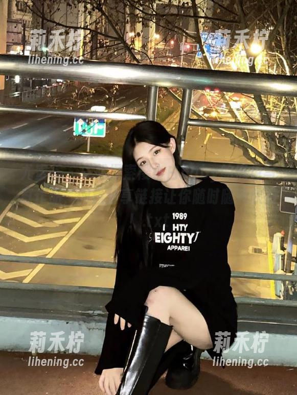尤蜜荟-樱小白baby 尤蜜荟 - 一起探索樱小白baby的黑色写真作品,网盘分享链接让你随时随地欣赏!.txt